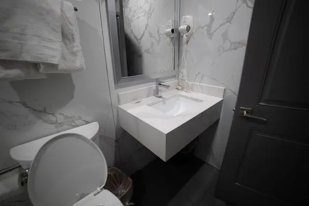 Standard Oda, 1 En Büyük (King) Boy Yatak, Sigara İçilebilir