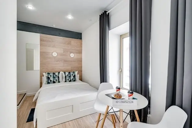 Economy Tek Büyük Yataklı Oda