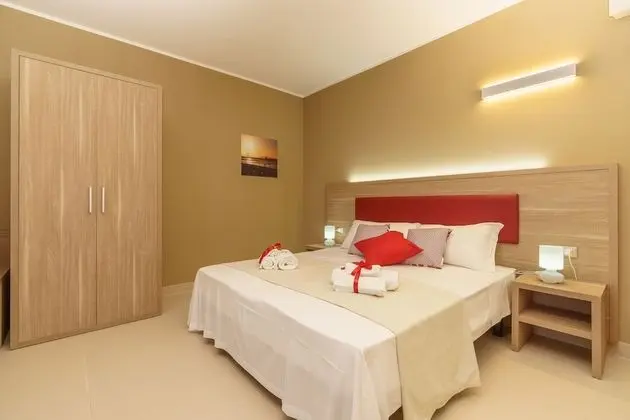 Standard Tek Büyük veya İki Ayrı Yataklı Oda, Şehir Manzaralı