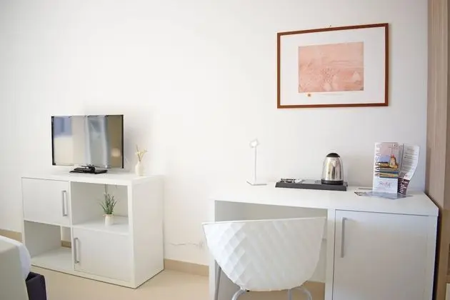 Standard Tek Büyük veya İki Ayrı Yataklı Oda, Şehir Manzaralı