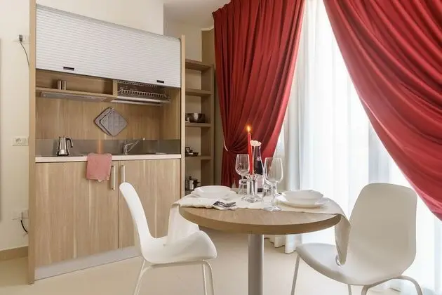 Standard Tek Büyük veya İki Ayrı Yataklı Oda, Şehir Manzaralı