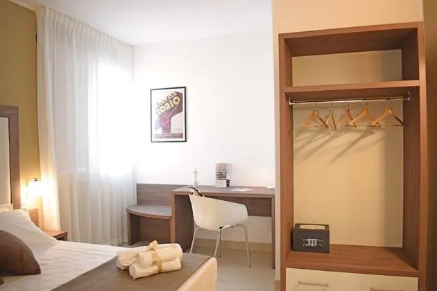 Superior Apart Daire, Avlu Manzaralı