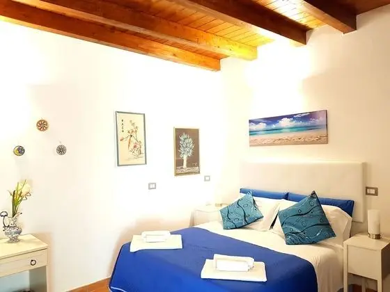 Üç Kişilik Oda