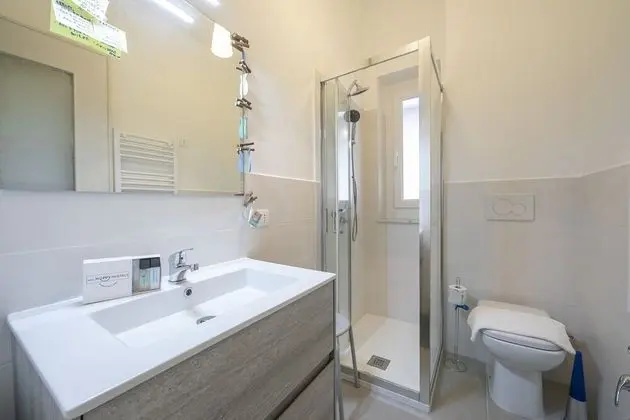 Family Apart Daire, Birden Çok Yatak, 2 Banyolu (Tre Balconi Sul Mare few meters sea)