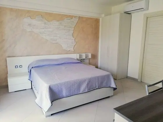Premium Tek Büyük Yataklı Oda, Balkon, Şehir Manzaralı