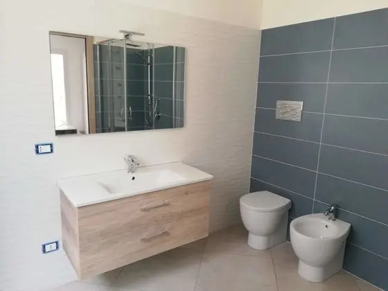 Premium Tek Büyük Yataklı Oda, Balkon, Şehir Manzaralı