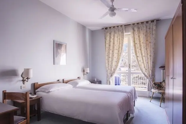 Standard Tek Büyük veya İki Ayrı Yataklı Oda