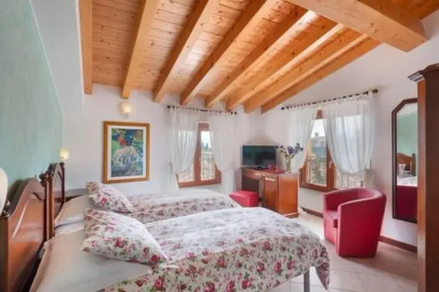 Romantic Tek Büyük Yataklı Oda, 1 Büyük (Queen) Boy Yatak, Banyolu/Duşlu, Kule