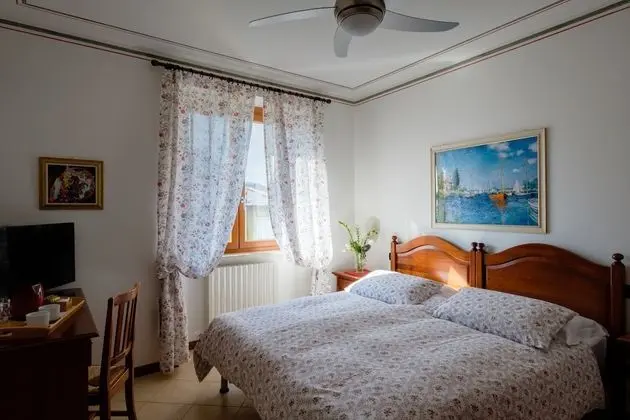 Superior Tek Büyük veya İki Ayrı Yataklı Oda