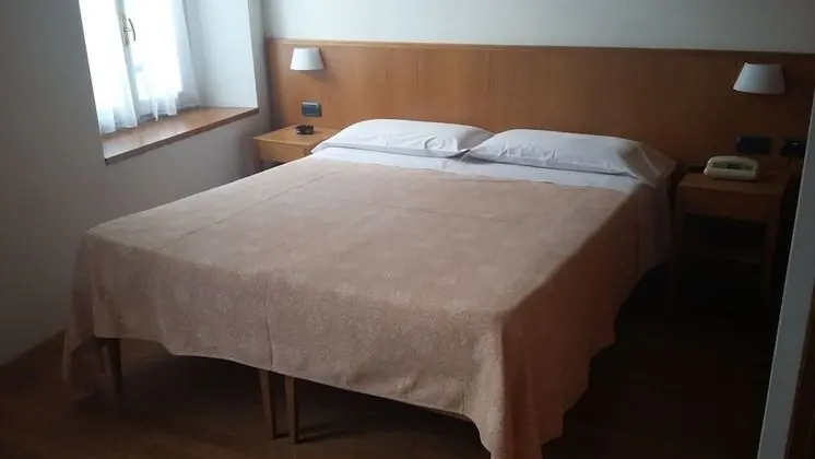 Tek Büyük veya İki Ayrı Yataklı Oda