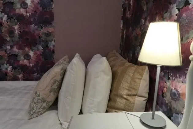 Ortak Ranzalı Oda, 1 Yatak Odası