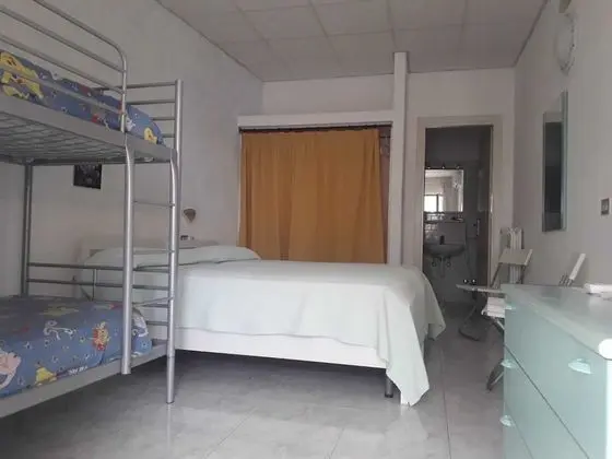 Dört Kişilik Oda