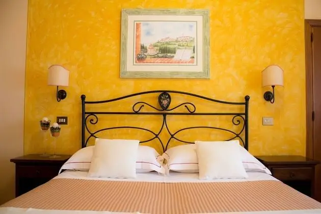 Comfort Tek Büyük Yataklı Oda