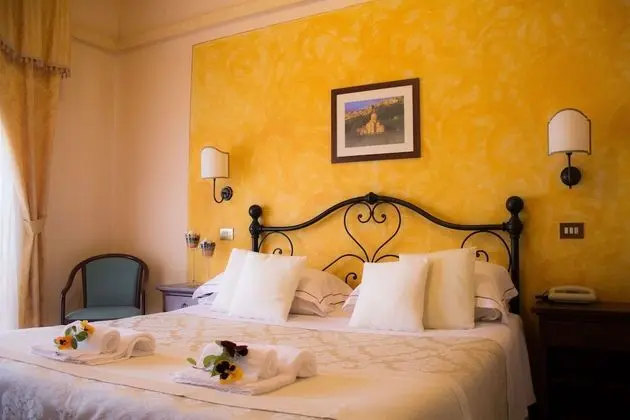 Comfort Tek Büyük Yataklı Oda