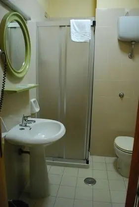 Standard Dört Kişilik Oda