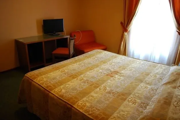 Standard Tek Büyük veya İki Ayrı Yataklı Oda