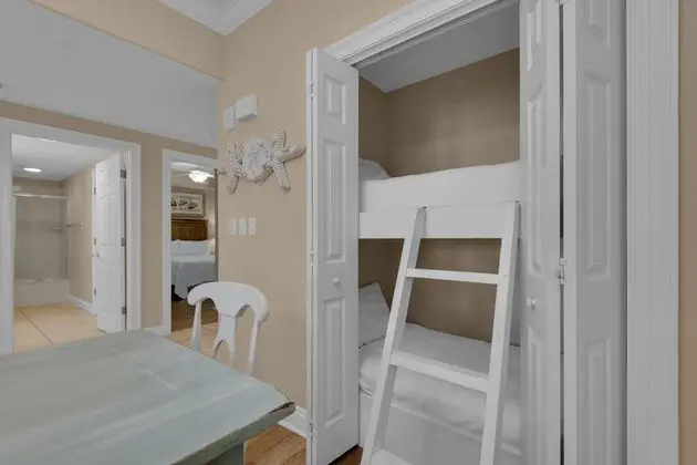 Daire, Birden Çok Yatak, Havuz Kullanımı, Okyanus Manzaralı