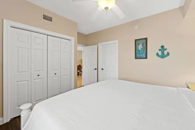 Treasure Island, 2 Bedroom, Gulf Front (1203)