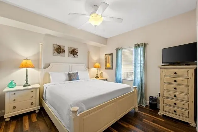 Treasure Island, 2 Bedroom, Gulf Front (1203)