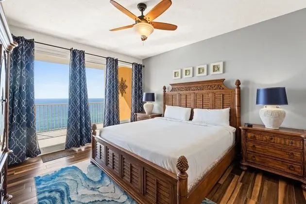 Treasure Island, 2 Bedroom, Gulf Front (1203)