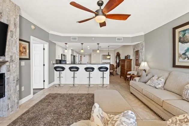Treasure Island, 2 Bedroom, Gulf Front (1203)