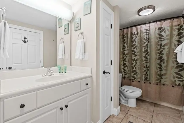 Treasure Island, 2 Bedroom, Gulf Front (1203)