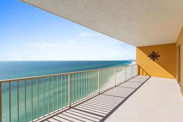 Treasure Island, 2 Bedroom, Gulf Front (1203)