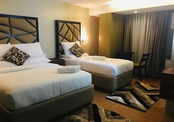 Deluxe Üç Kişilik Oda
