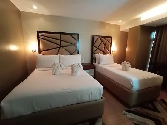 Deluxe Üç Kişilik Oda
