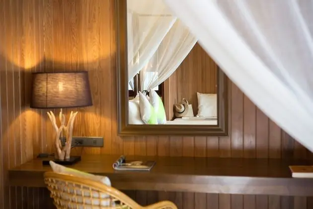 Beachfront Pool Villa