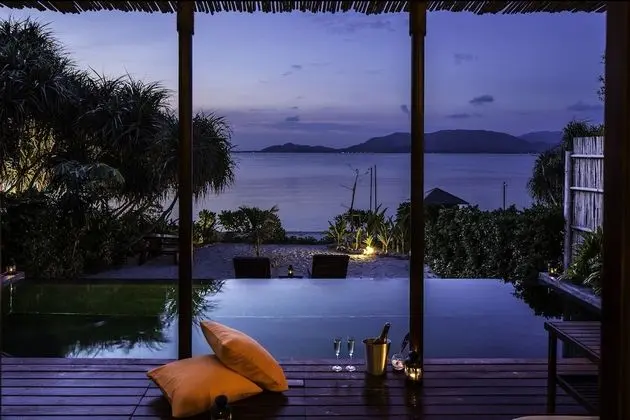 Beachfront Pool Villa