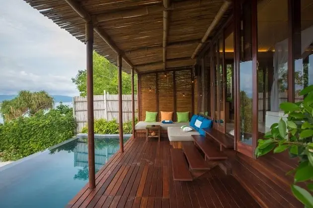 Beachfront Pool Villa