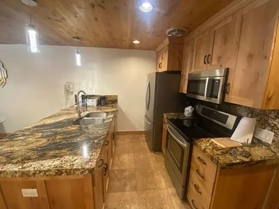 TMI 1 Bedroom (Bedding Varies and Not Guaranteed)