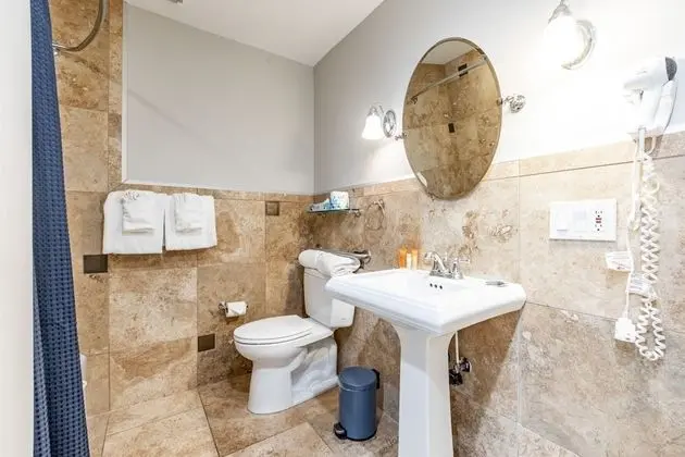 TMI Junior Suite
