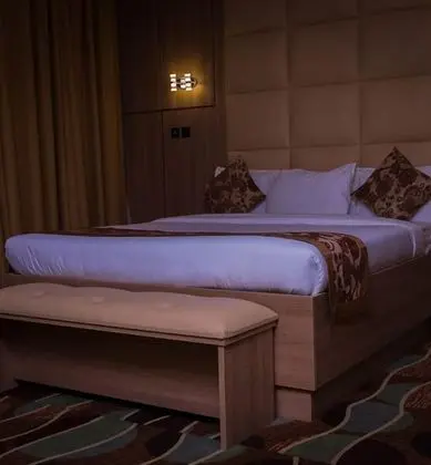 Deluxe Oda, 1 En Büyük (King) Boy Yatak
