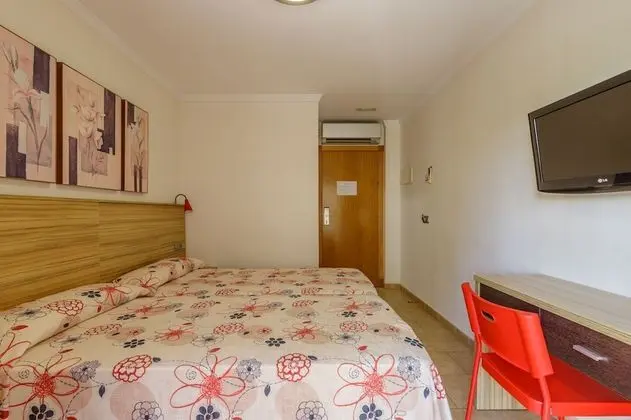 Basic Tek Büyük Yataklı Oda