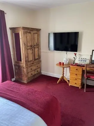 Standard Tek Büyük Yataklı Oda, Banyolu/Duşlu