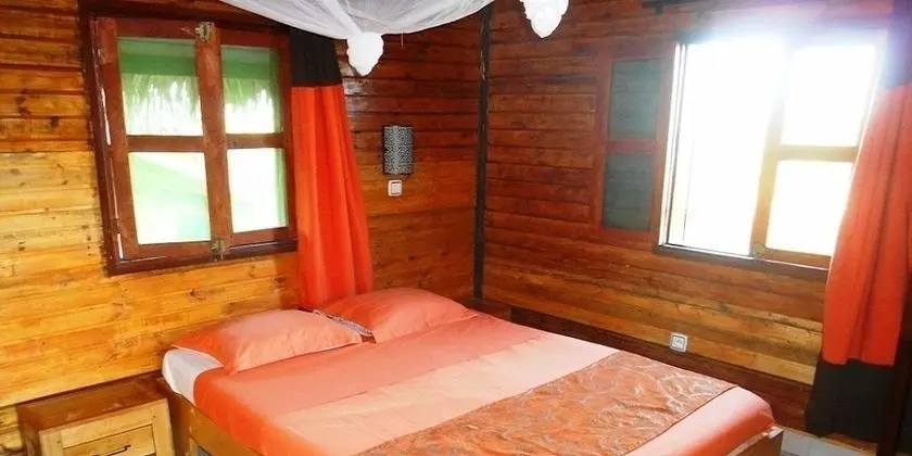 Standard Tek Büyük Yataklı Oda, 1 Çift Kişilik Yatak, Kanal Manzaralı