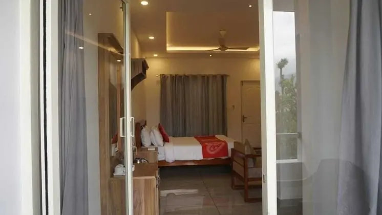 Deluxe Tek Büyük Yataklı Oda, 1 Büyük (Queen) Boy Yatak, Sigara İçilebilir
