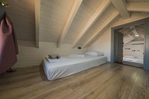 Bungalow, Havuz Manzaralı, Isıtmalı Özel Havuzlu