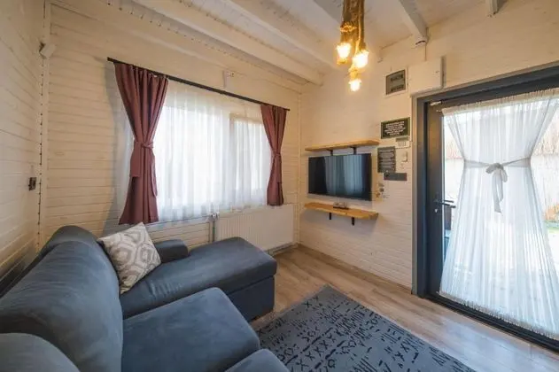 Bungalow, Havuz Manzaralı, Isıtmalı Özel Havuzlu