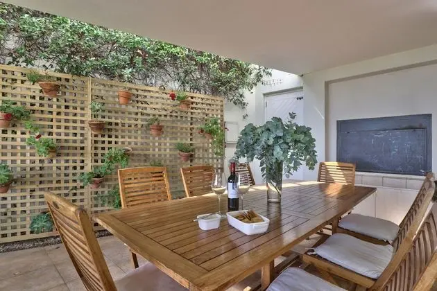 Deluxe Villa