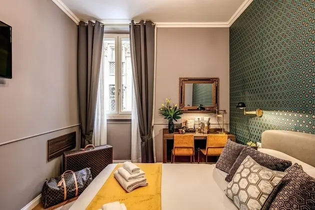 Superior Tek Büyük Yataklı Oda