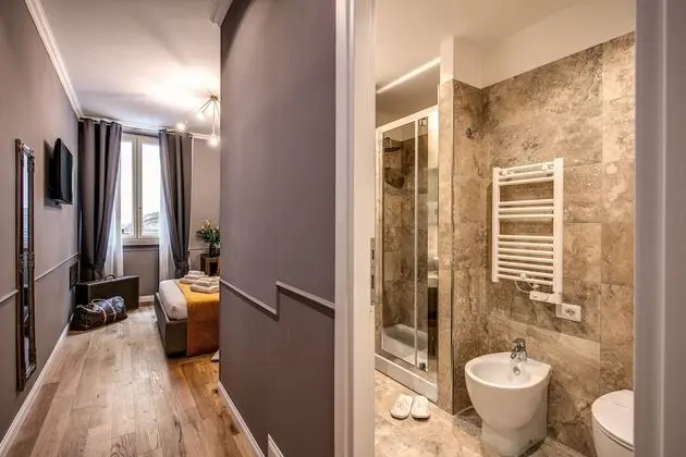 Superior Tek Büyük Yataklı Oda