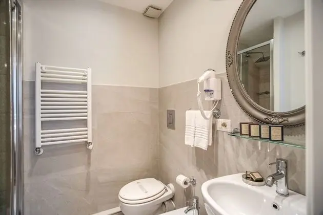 Classic Oda, 1 Çift Kişilik Yatak