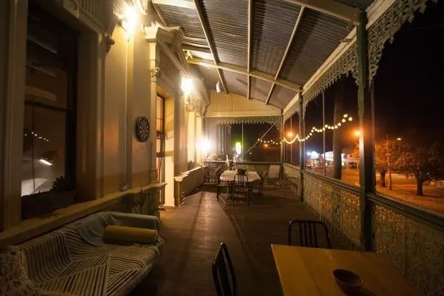 Classic Sıra Ev, 2 Yatak Odası, Balkon, Şehir Manzaralı