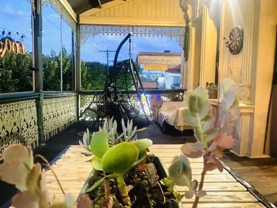 Classic Sıra Ev, 2 Yatak Odası, Balkon, Şehir Manzaralı