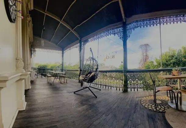 Classic Sıra Ev, 2 Yatak Odası, Balkon, Şehir Manzaralı