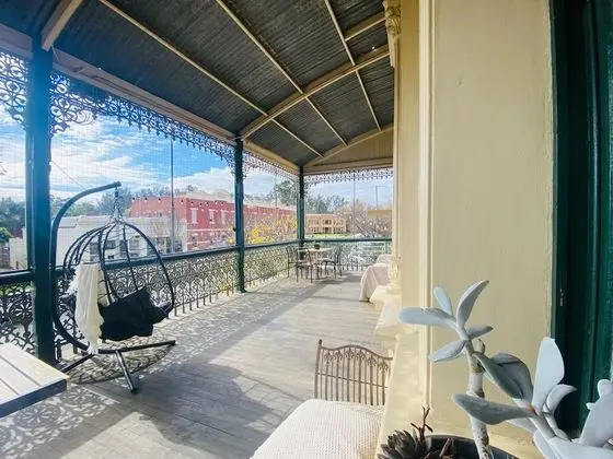 Classic Sıra Ev, 2 Yatak Odası, Balkon, Şehir Manzaralı