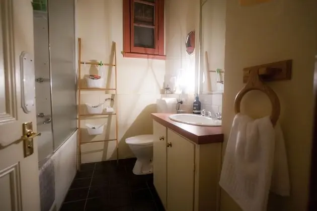 Classic Sıra Ev, 2 Yatak Odası, Balkon, Şehir Manzaralı